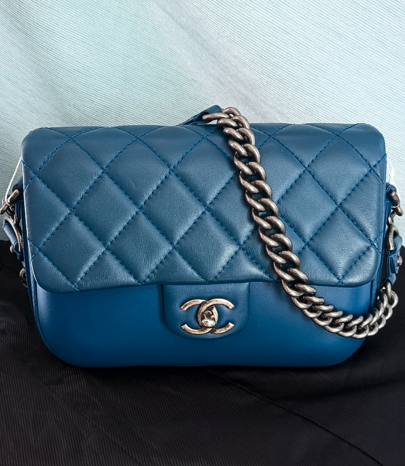 Chanel Rock My Shoulder Flap Bag — image 2