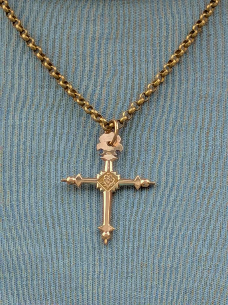 French Jeannette Cross — image 1