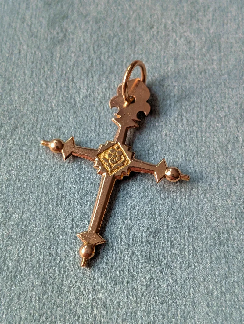 French Jeannette Cross — image 2