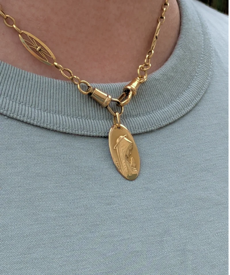A. Augis Virgin Mary Medal in 18k Gold — image 3