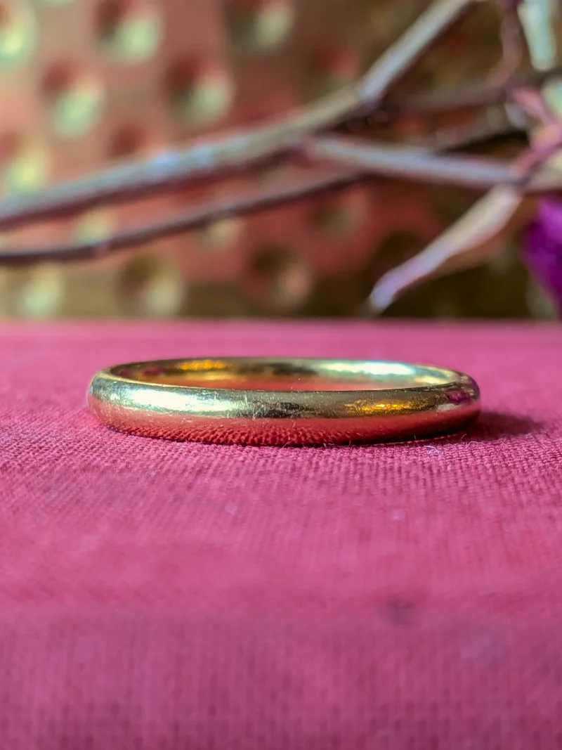 22k Gold Ring — image 1