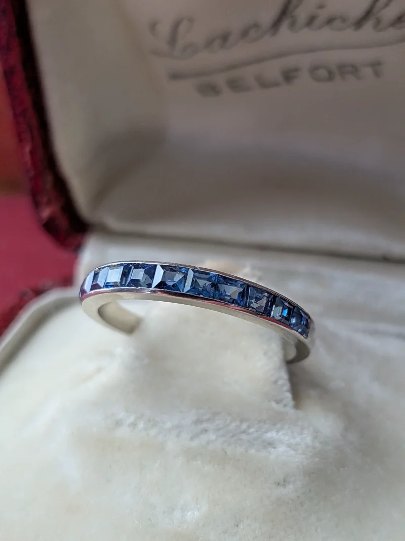 Art Deco Calibré Sapphire Band — image 1